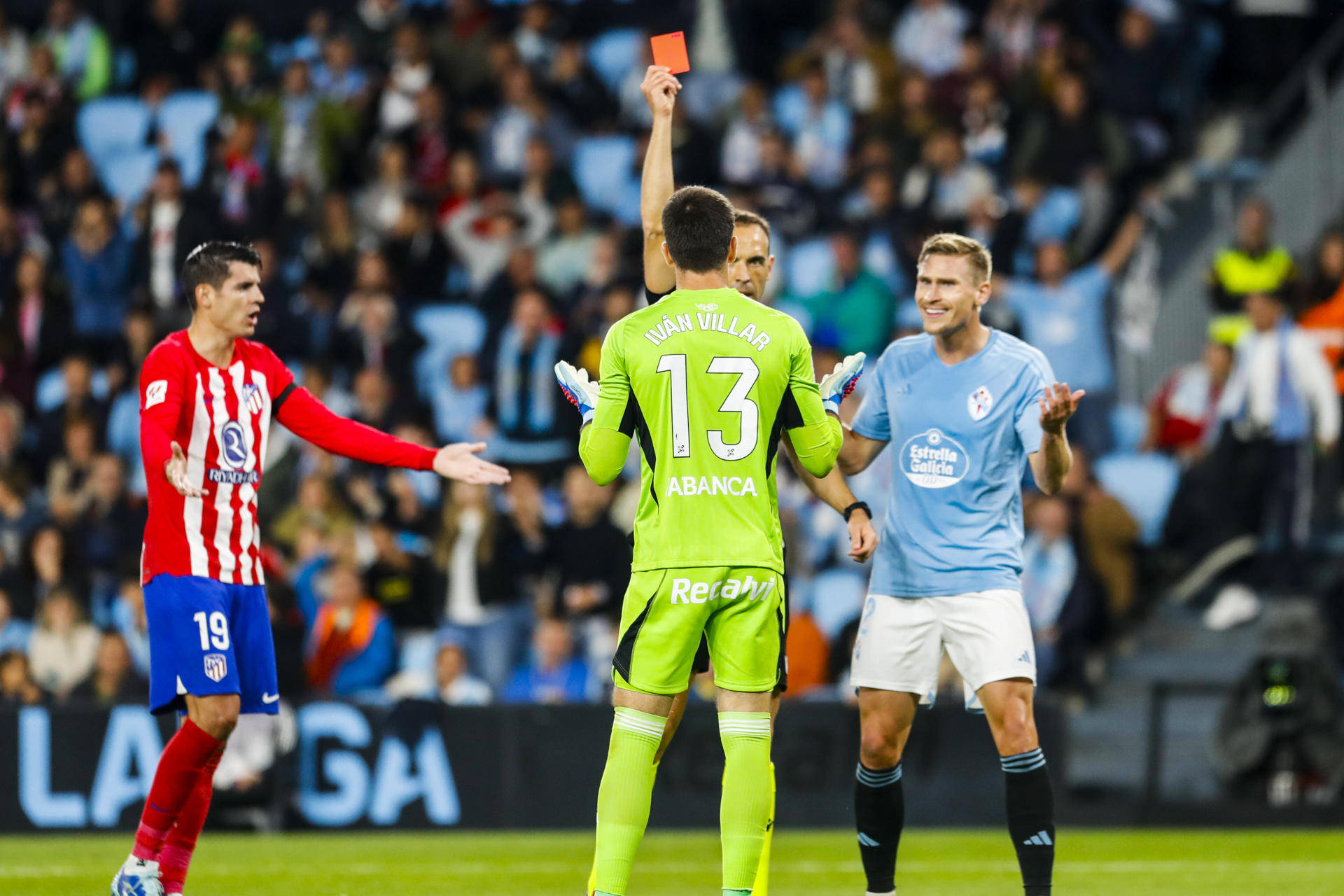 九游体育入口-包含赛地聚焦——欧冠今晨热度飙升，巴塞罗那临场应变，媒体盛赞，训练强度明显提升的词条