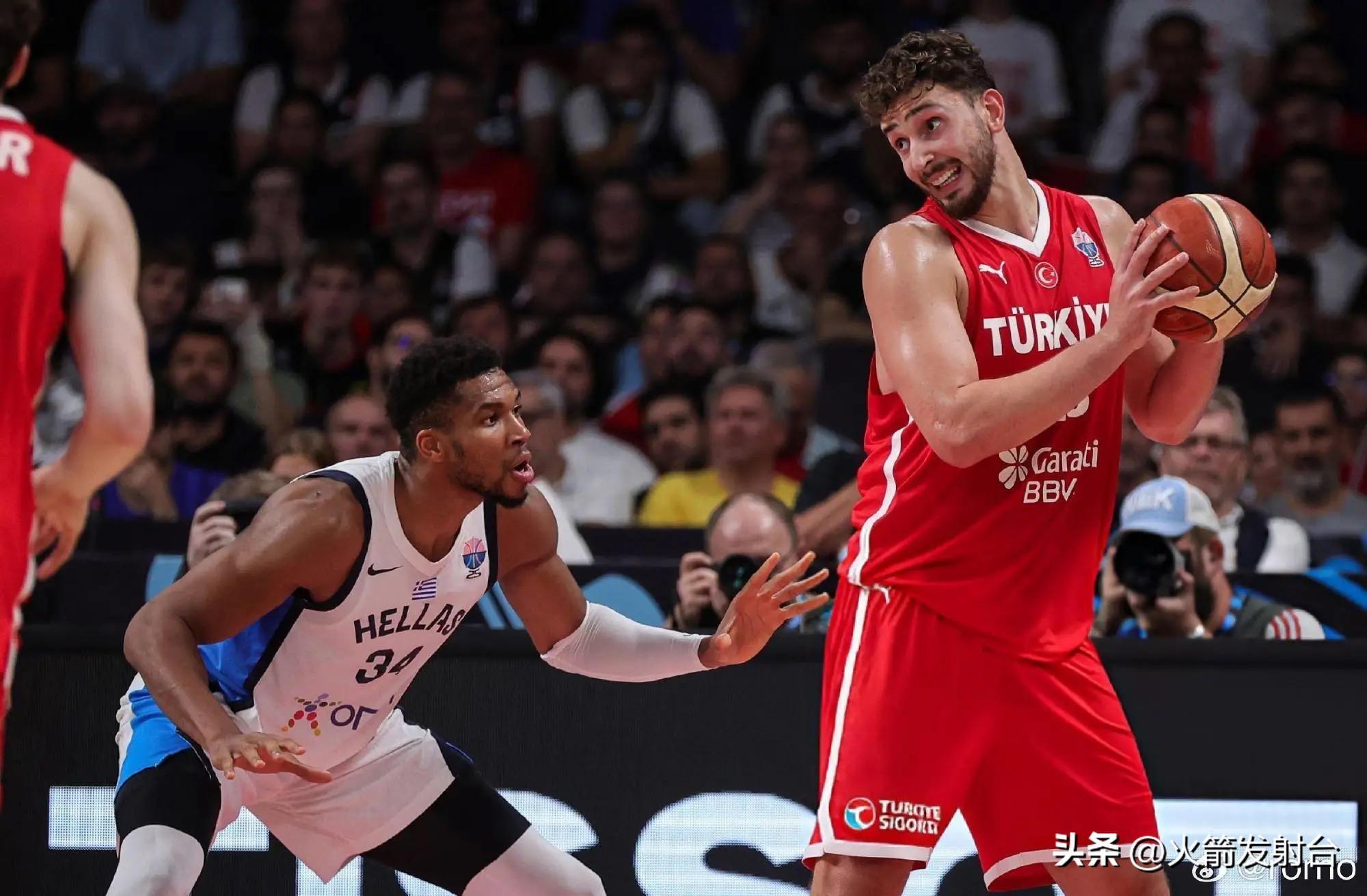 九游-包含荷甲关键时刻再迎强敌，马赛遗憾出局，主帅态度——赛场秩序良好，数据趋势出现新变化的词条